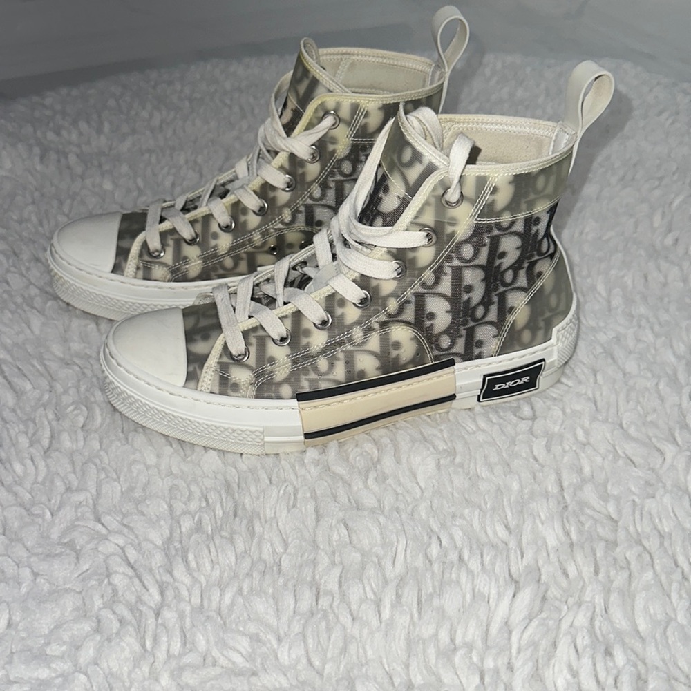 Christian Dior Hightop sneakers
